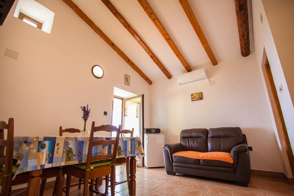 Apartment Vidovici Martinscica  Ngoại thất bức ảnh