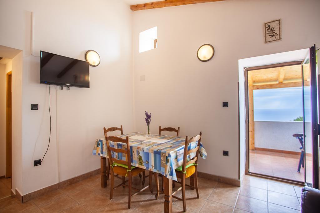 Apartment Vidovici Martinscica  Ngoại thất bức ảnh